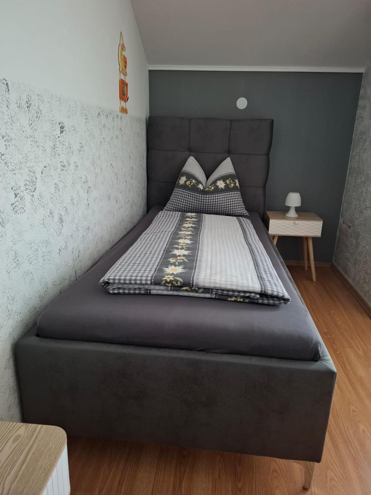 Apartman Sofia Жупаня Екстер'єр фото